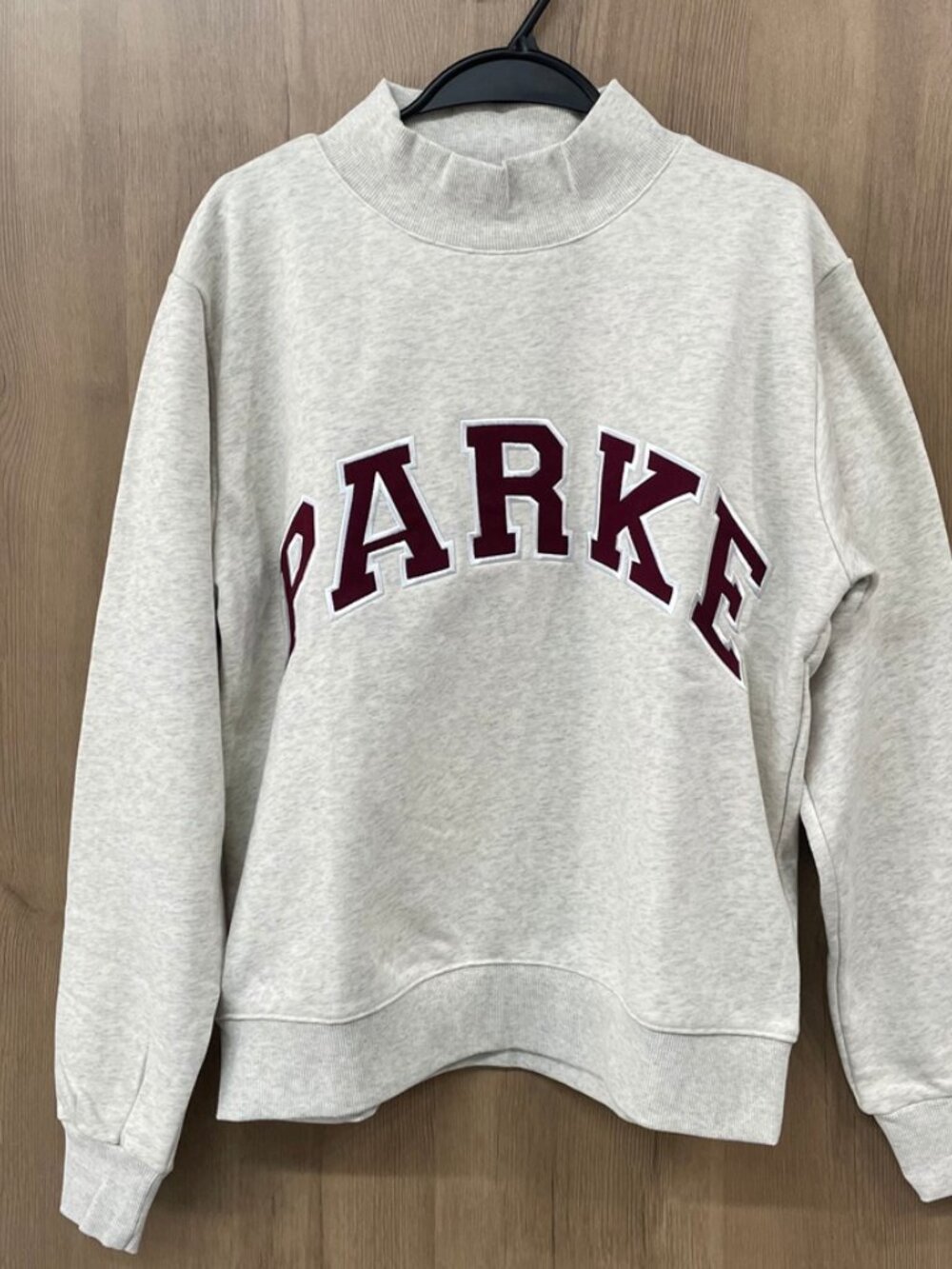 PARKE Oatmeal Mock Neck Sweatshirt Burgundy Letter Patch Preppy Streetwear